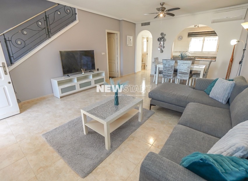 Resale - Townhouse - Ciudad Quesada