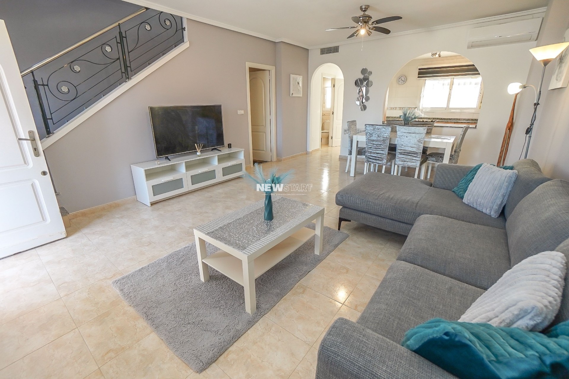 Resale - Townhouse - Ciudad Quesada