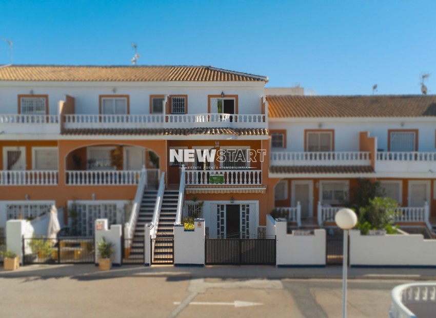 Resale - Townhouse - Ciudad Quesada
