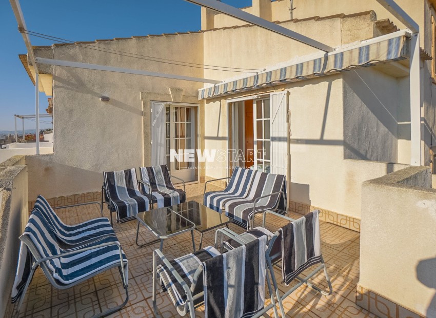 Resale - Townhouse - La Marina - Urb. El Oasis