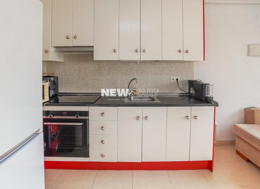 Resale - Townhouse - La Marina - Urb. La Marina