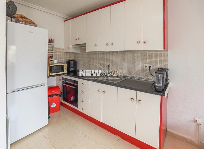 Resale - Townhouse - La Marina - Urb. La Marina