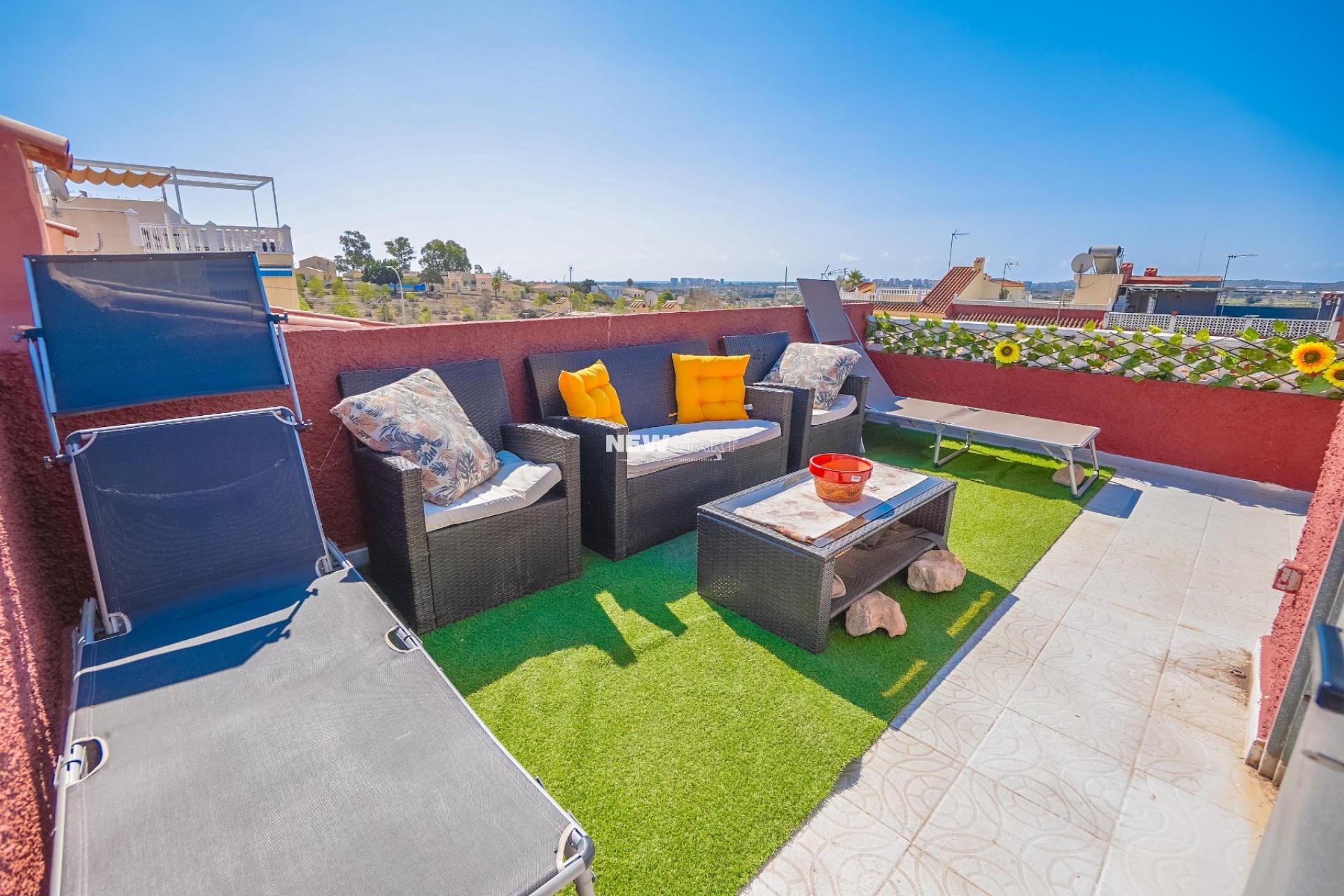 Resale - Townhouse - La Marina - Urb. La Marina