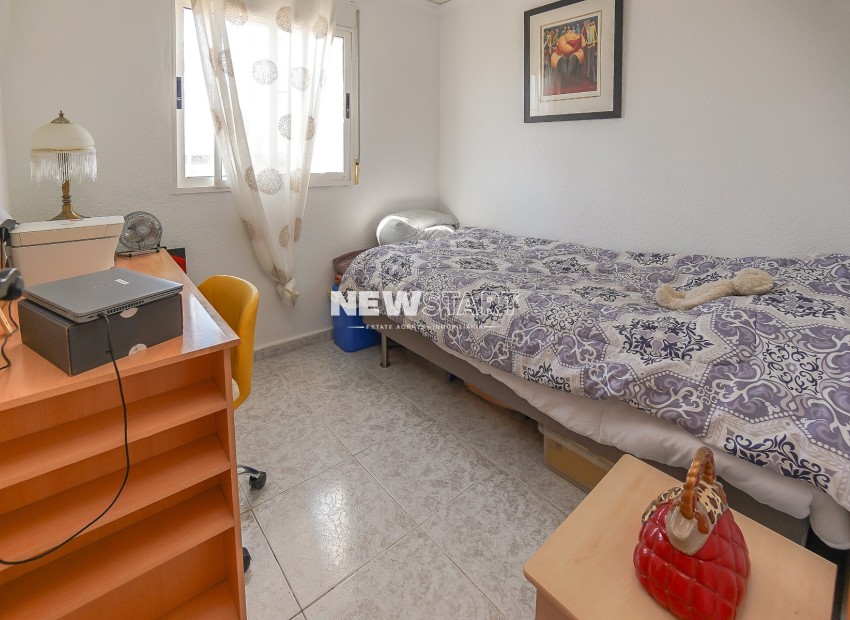 Resale - Townhouse - La Marina - Urb. La Marina