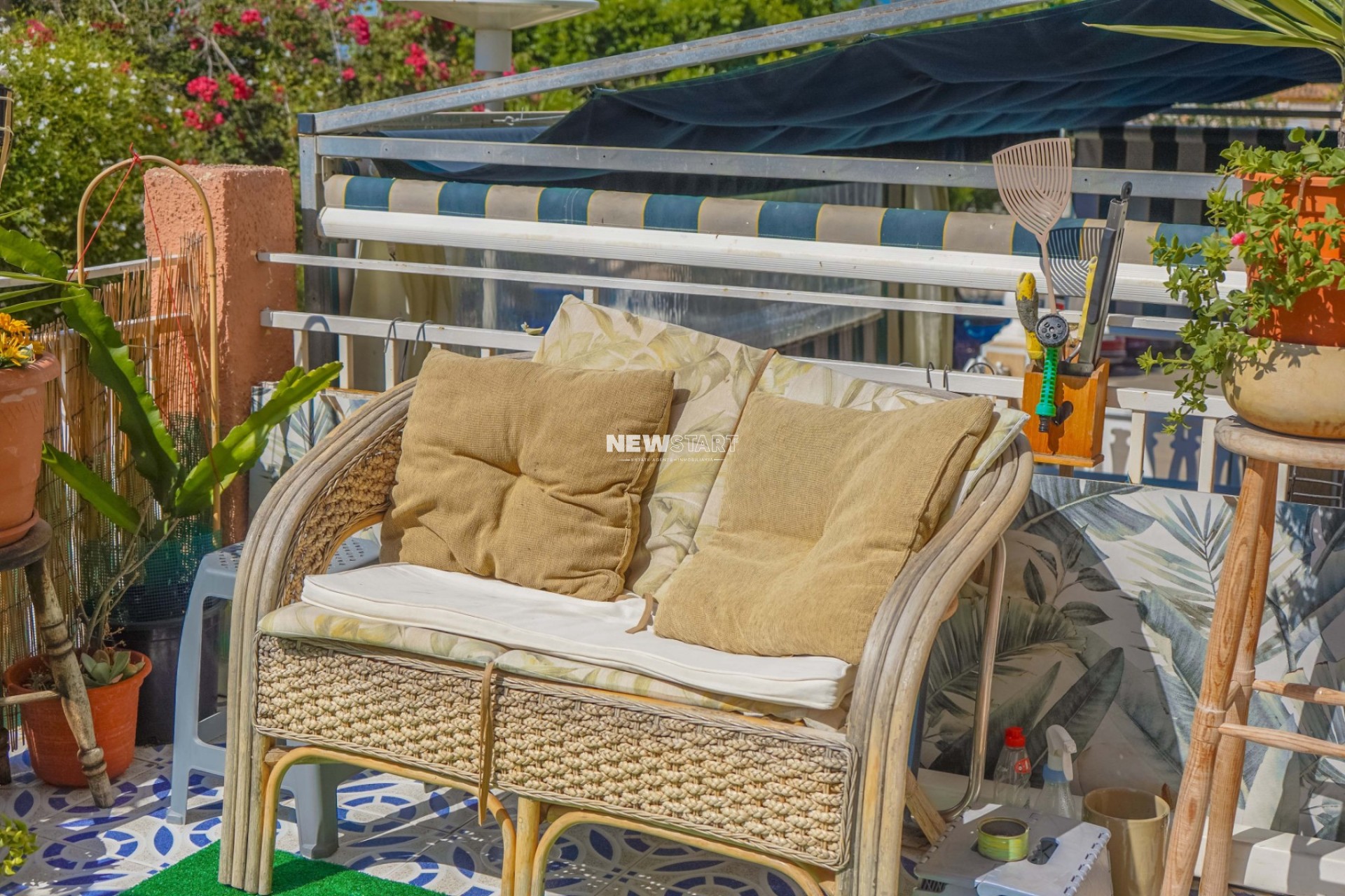 Resale - Townhouse - La Marina - Urb. La Marina