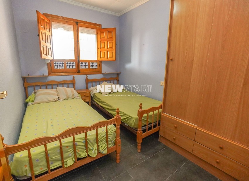 Resale - Townhouse - La Marina - Urb. La Marina