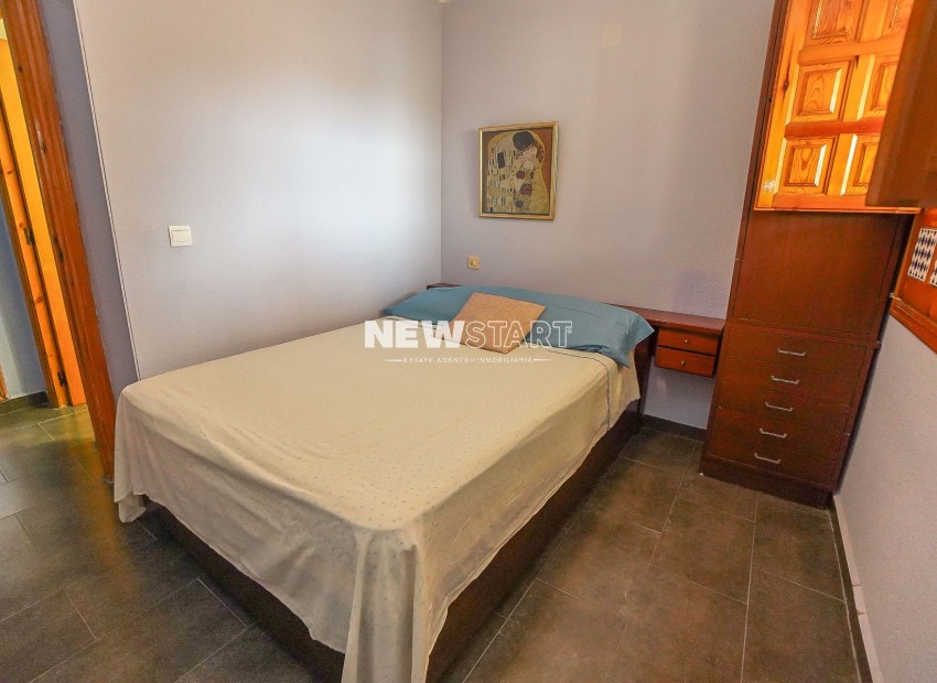 Resale - Townhouse - La Marina - Urb. La Marina