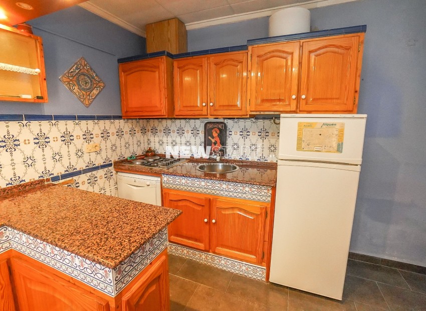 Resale - Townhouse - La Marina - Urb. La Marina