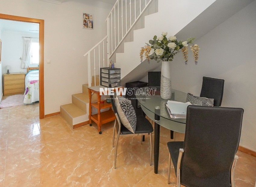 Resale - Townhouse - La Marina - Urb. La Marina