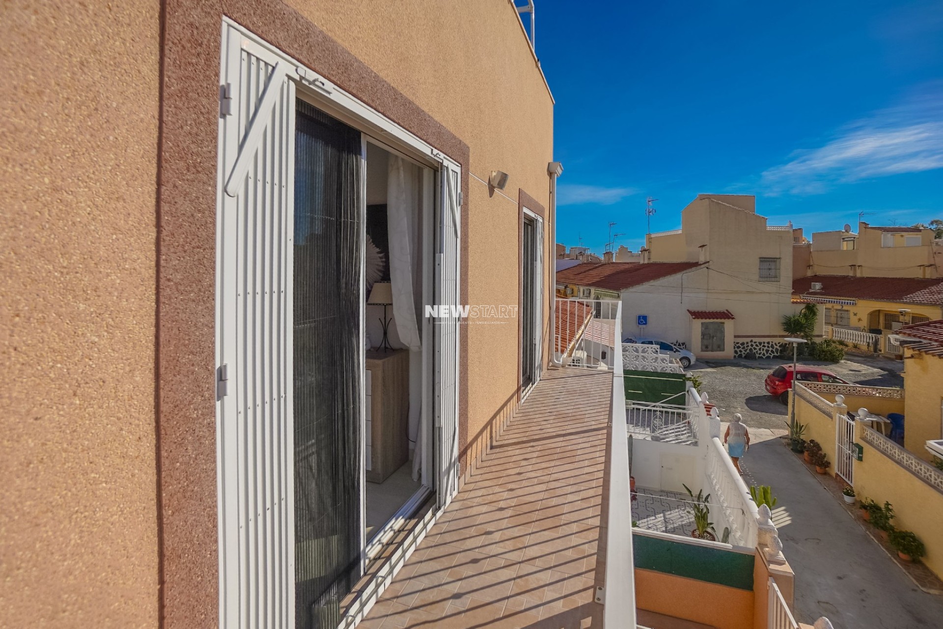 Resale - Townhouse - La Marina - Urb. La Marina