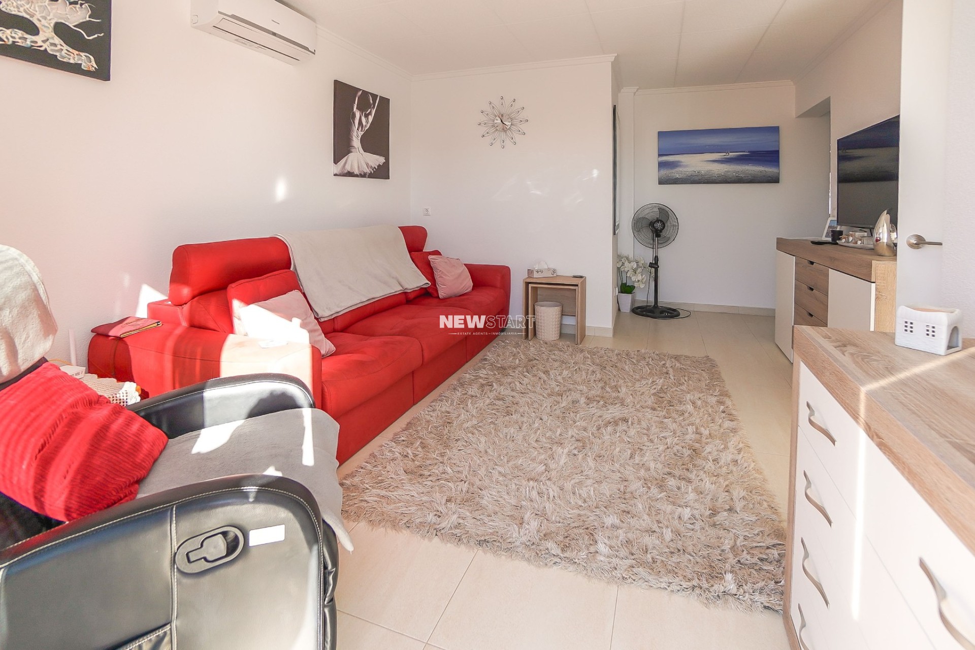 Resale - Townhouse - La Marina - Urb. La Marina