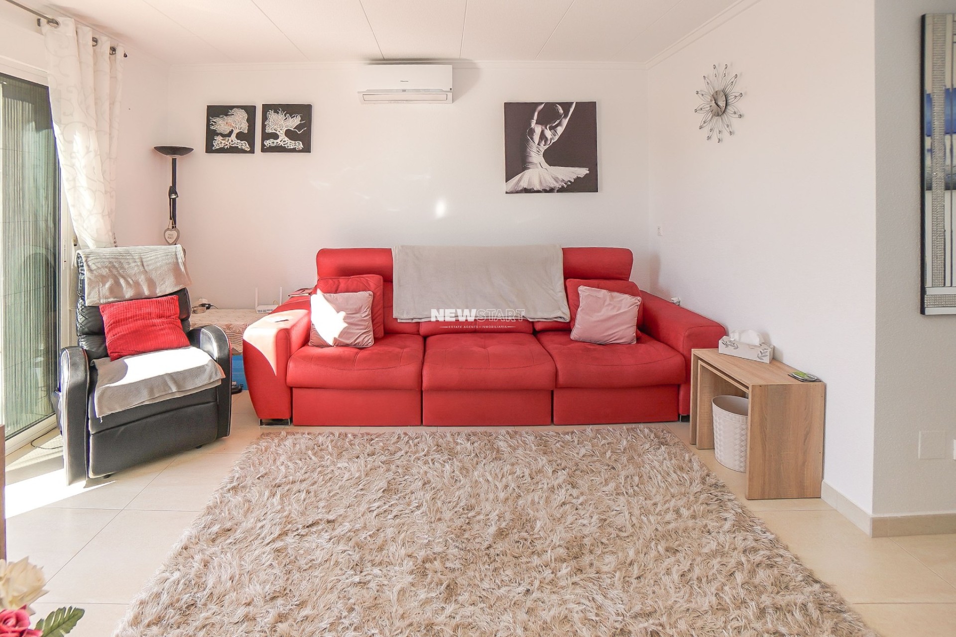 Resale - Townhouse - La Marina - Urb. La Marina