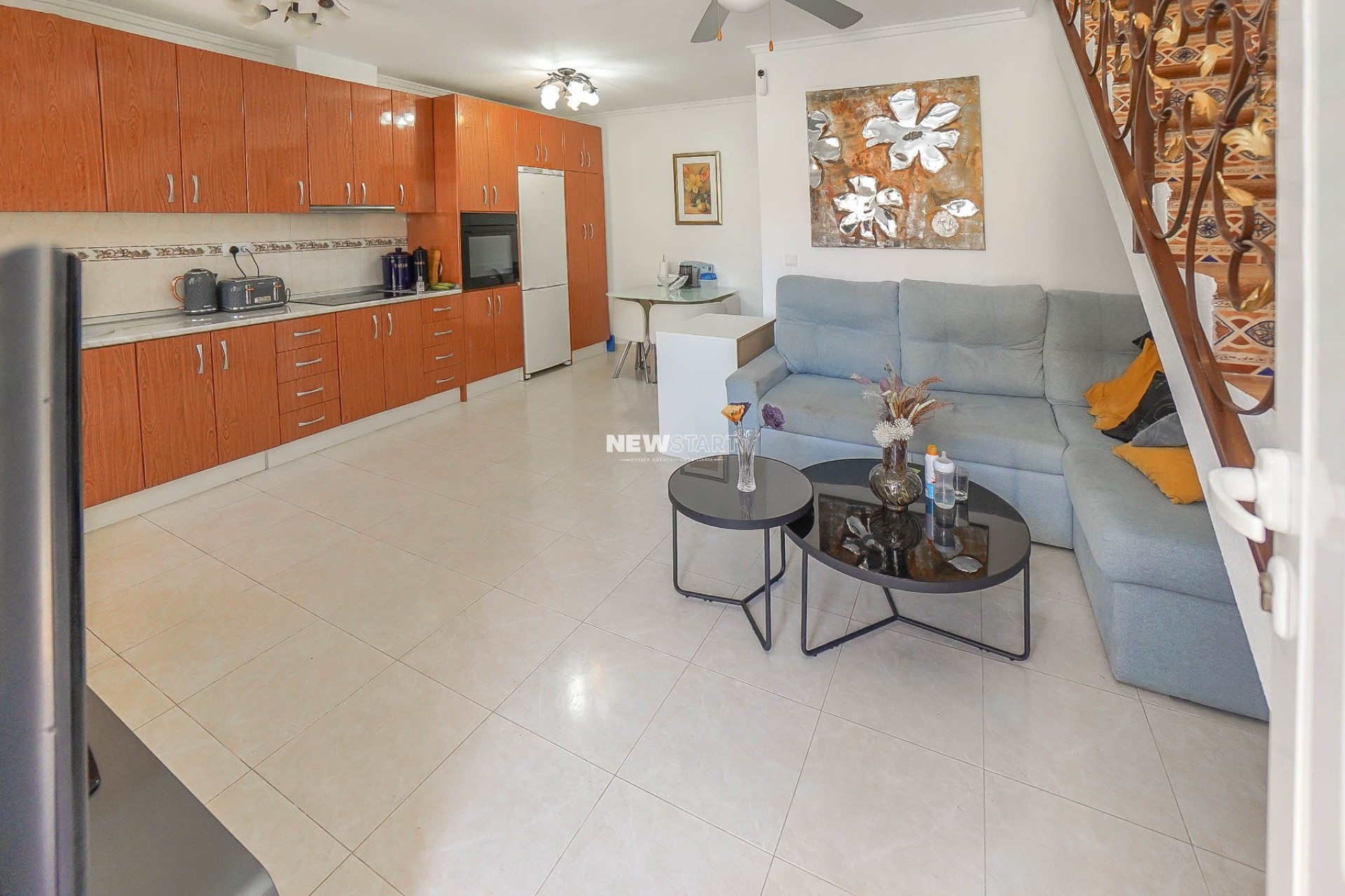 Resale - Townhouse - La Marina - Urb. La Marina