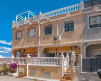 Resale - Townhouse - La Marina - Urb. La Marina