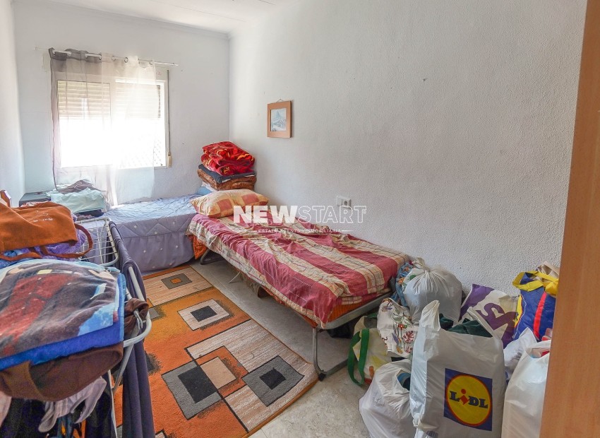 Resale - Townhouse - La Marina - Urb. La Marina