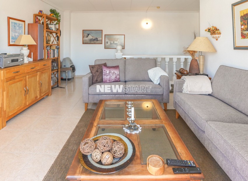 Resale - Townhouse - La Marina - Urb. La Marina