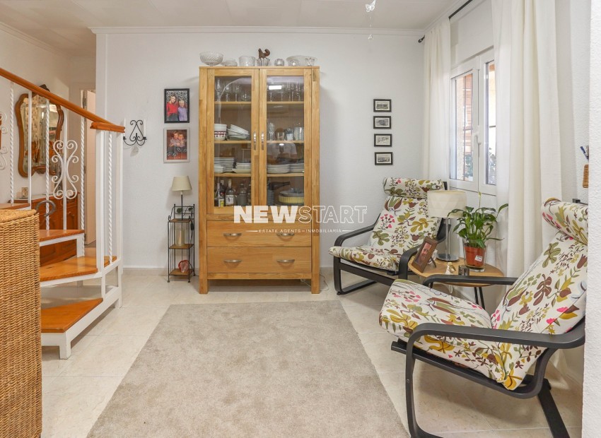 Resale - Townhouse - La Marina - Urb. La Marina