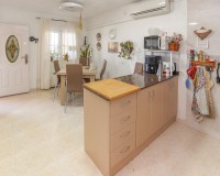 Resale - Townhouse - La Marina - Urb. La Marina