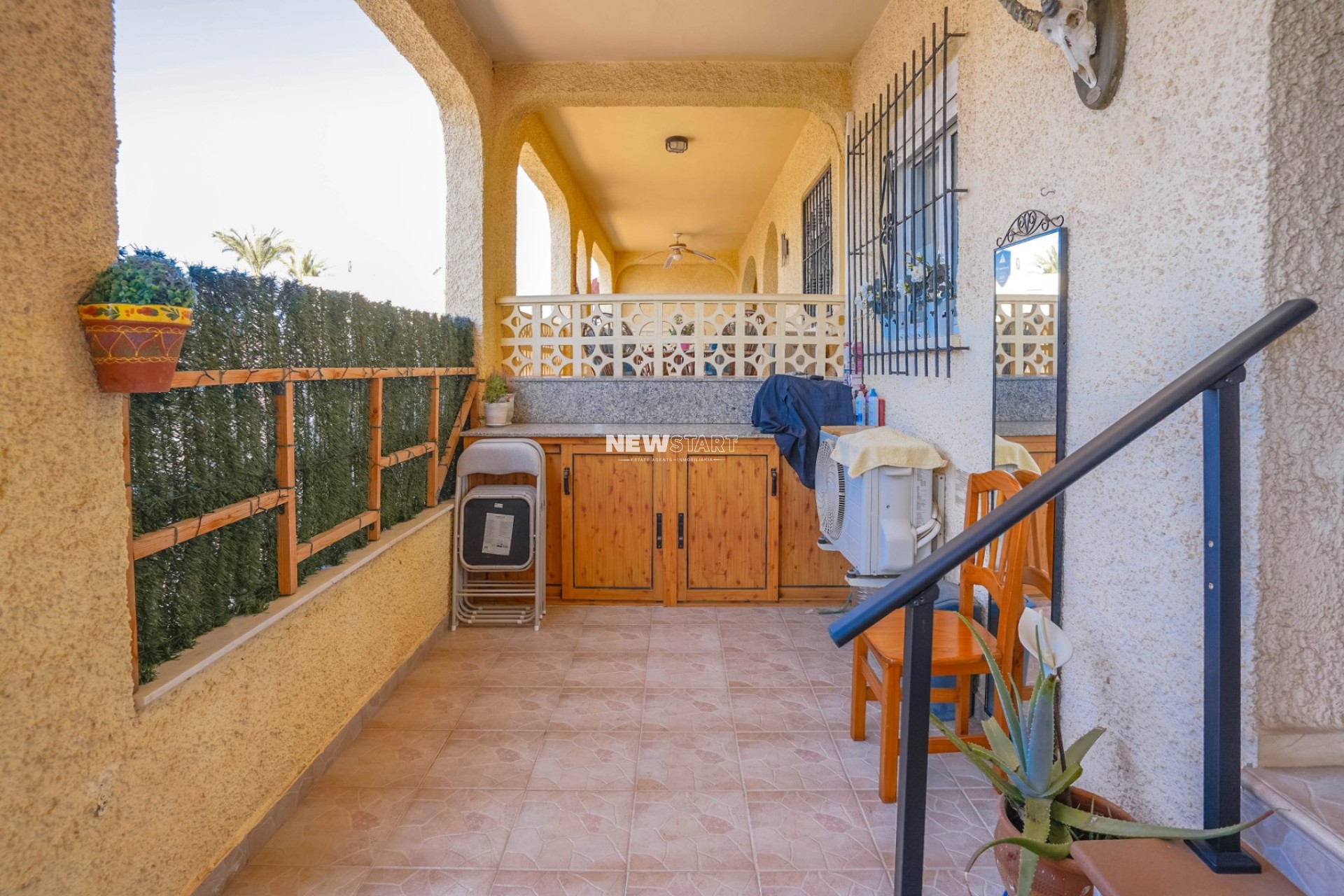 Resale - Townhouse - La Marina - Urb. La Marina
