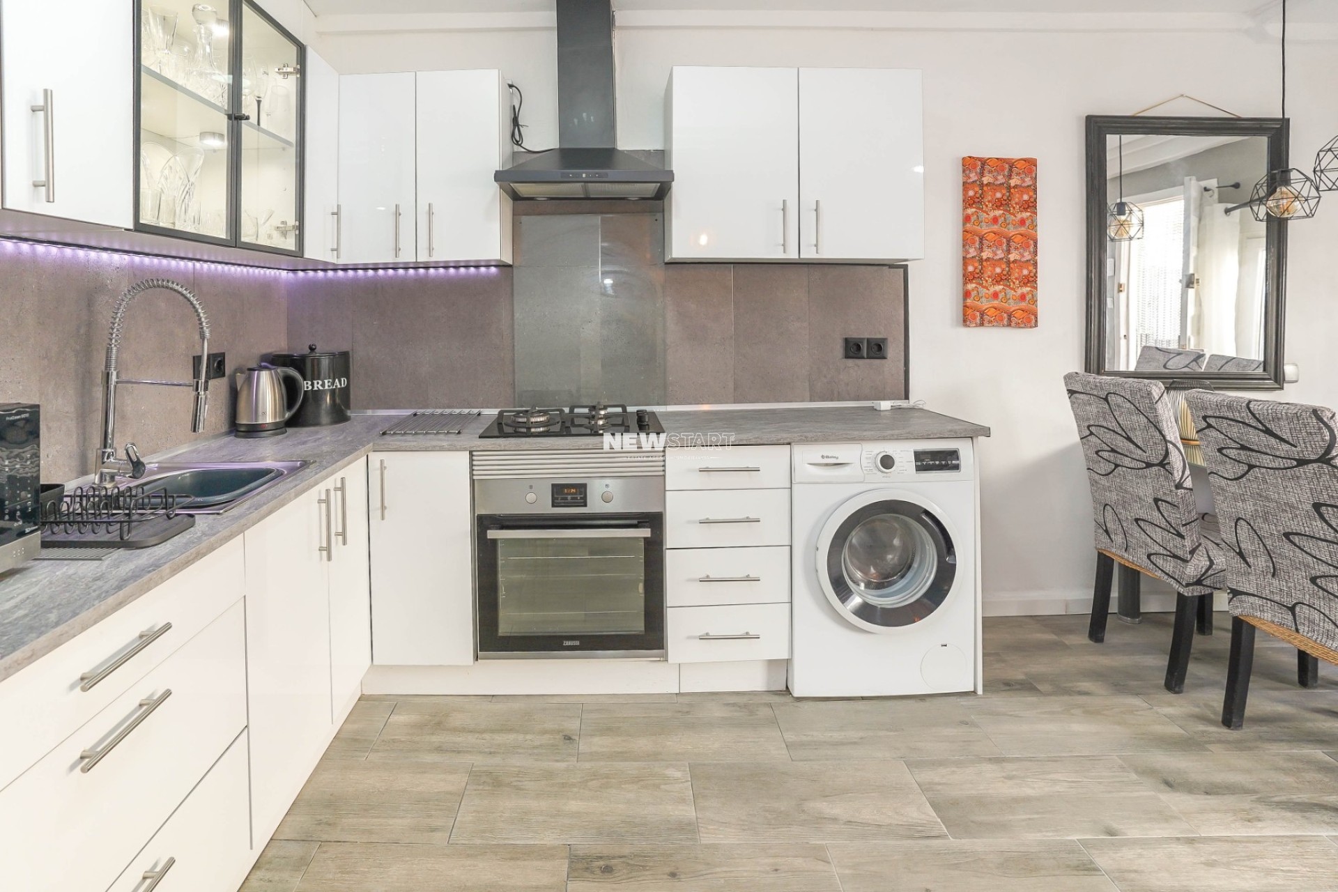 Resale - Townhouse - La Marina - Urb. La Marina