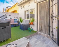 Resale - Townhouse - La Marina - Urb. La Marina