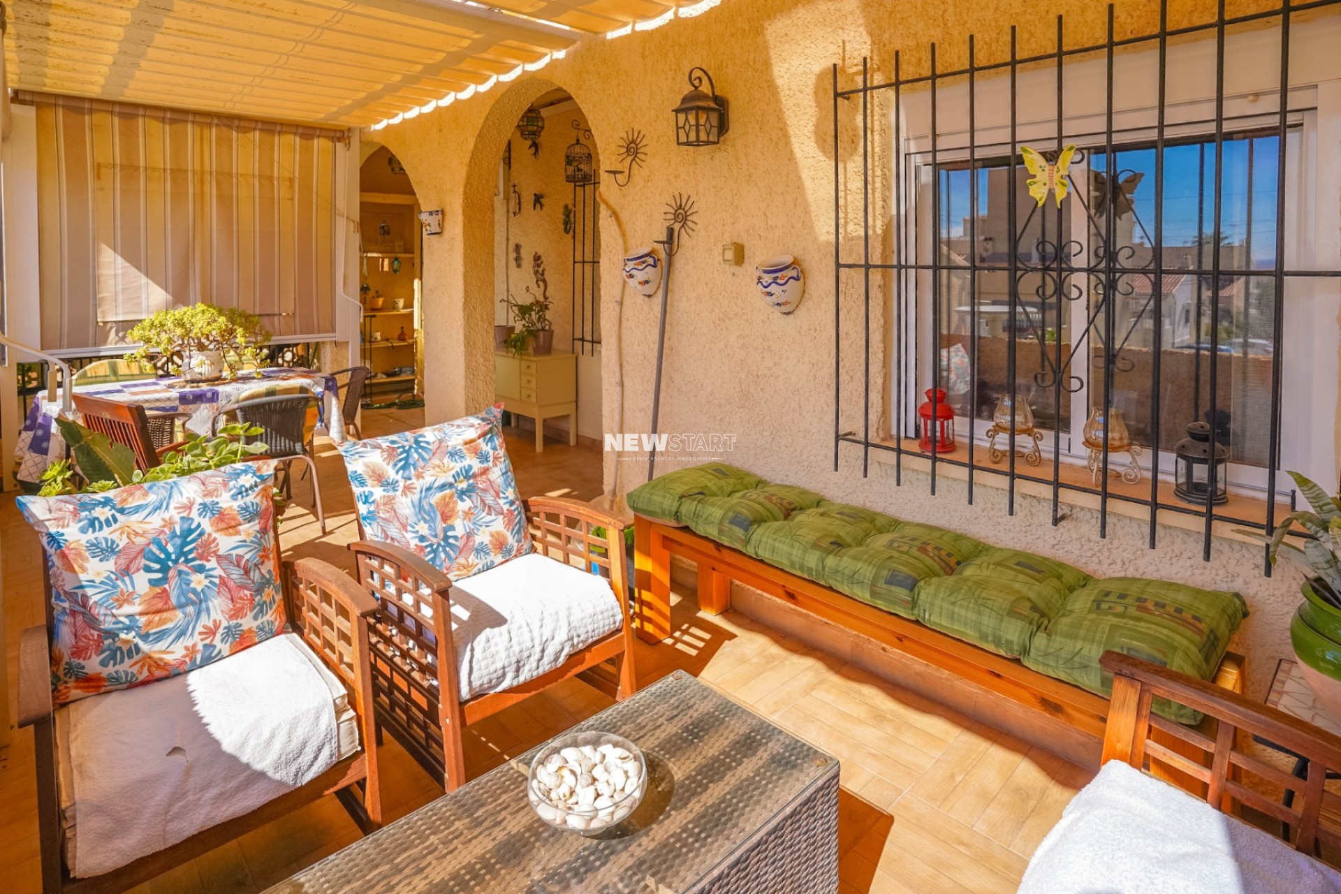 Resale - Townhouse - La Marina - Urb. La Marina