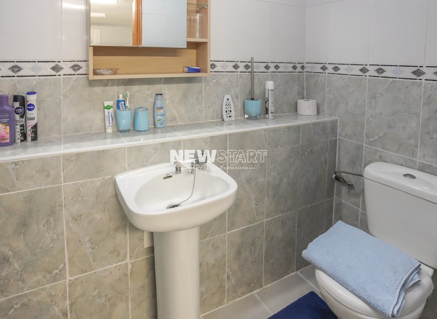 Resale - Townhouse - La Marina - Urb. La Marina