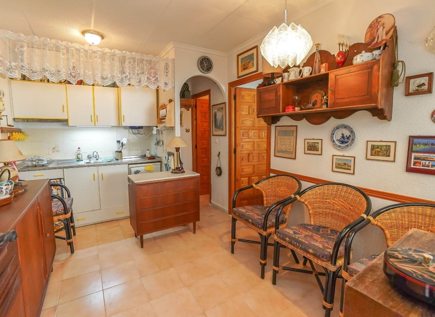 Resale - Townhouse - La Marina - Urb. La Marina