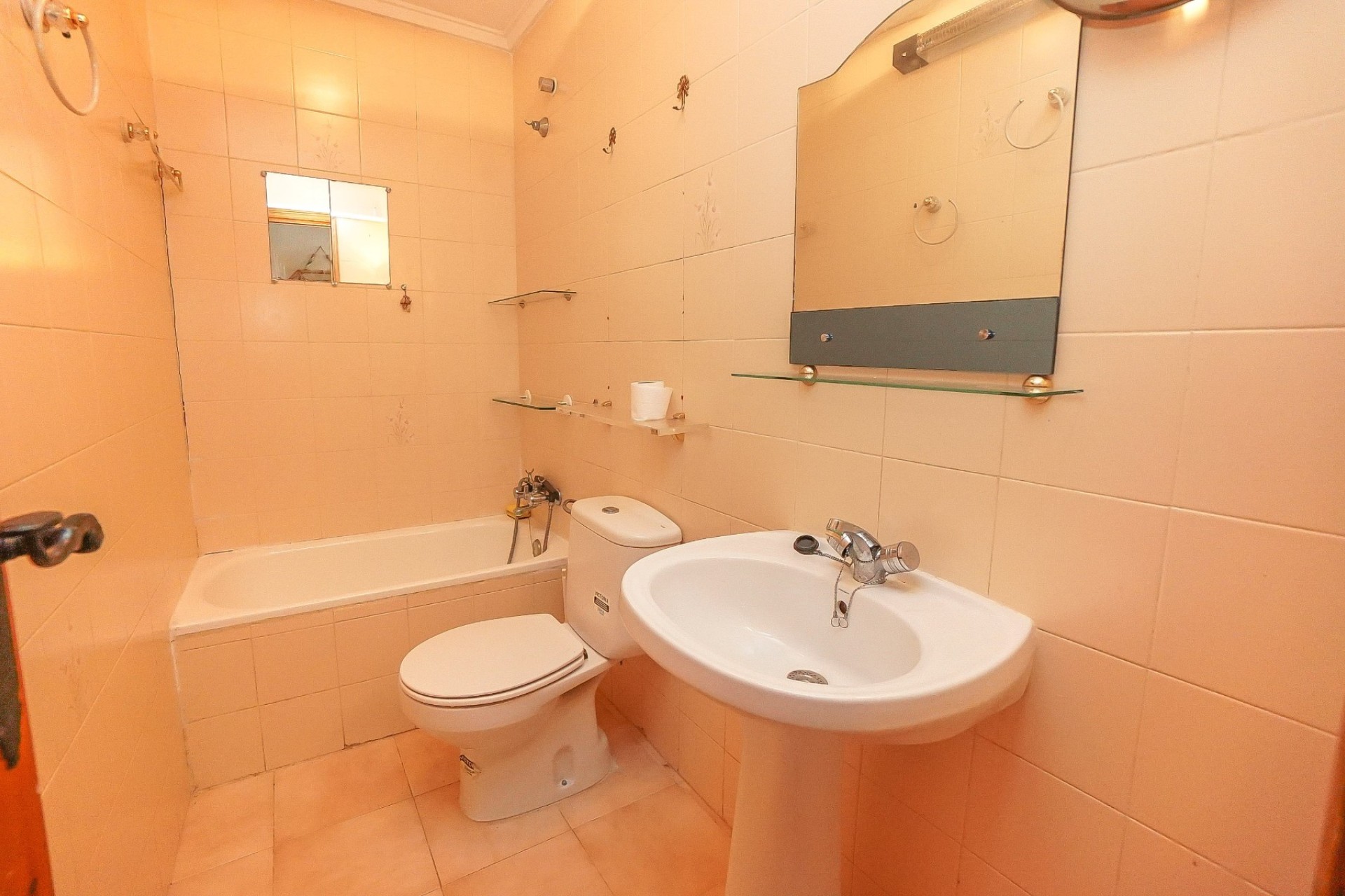Resale - Townhouse - La Marina - Urb. La Marina