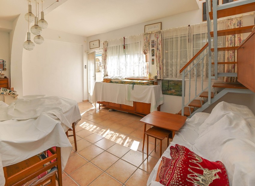 Resale - Townhouse - La Marina - Urb. La Marina