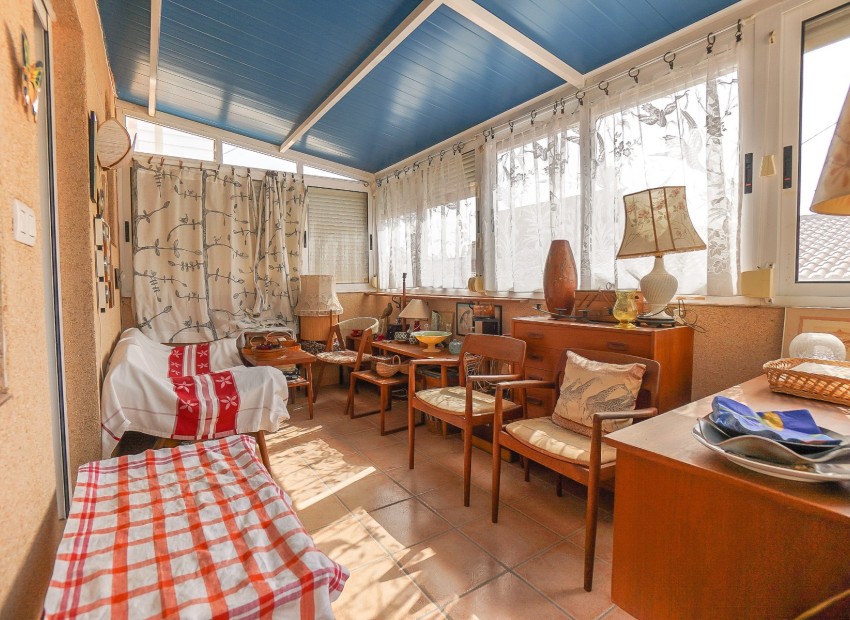 Resale - Townhouse - La Marina - Urb. La Marina