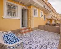 Resale - Townhouse - La Marina - Urb. La Marina