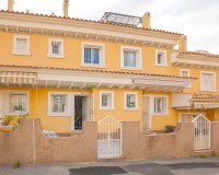 Resale - Townhouse - La Marina - Urb. La Marina