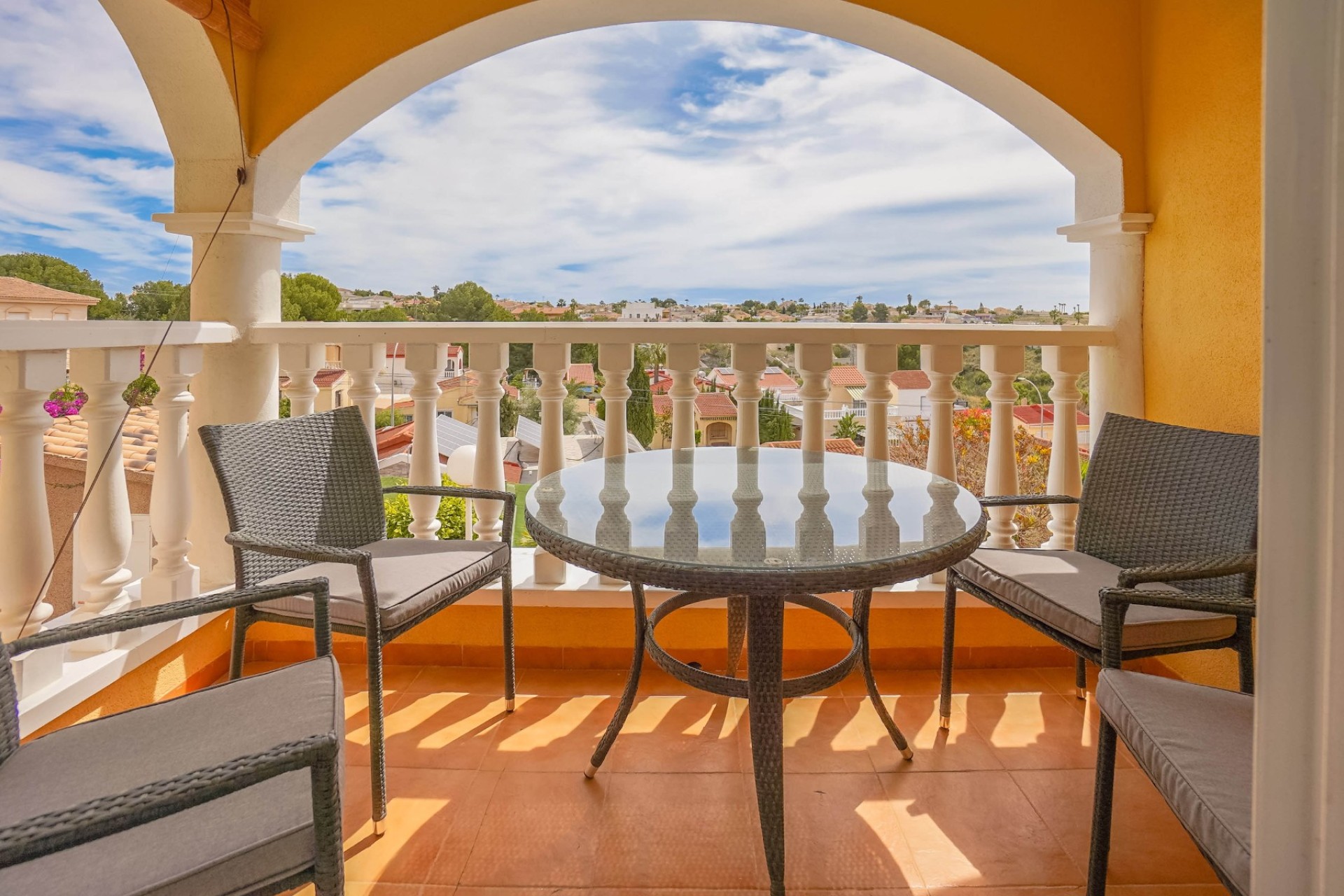 Resale - Townhouse - La Marina - Urb. La Marina