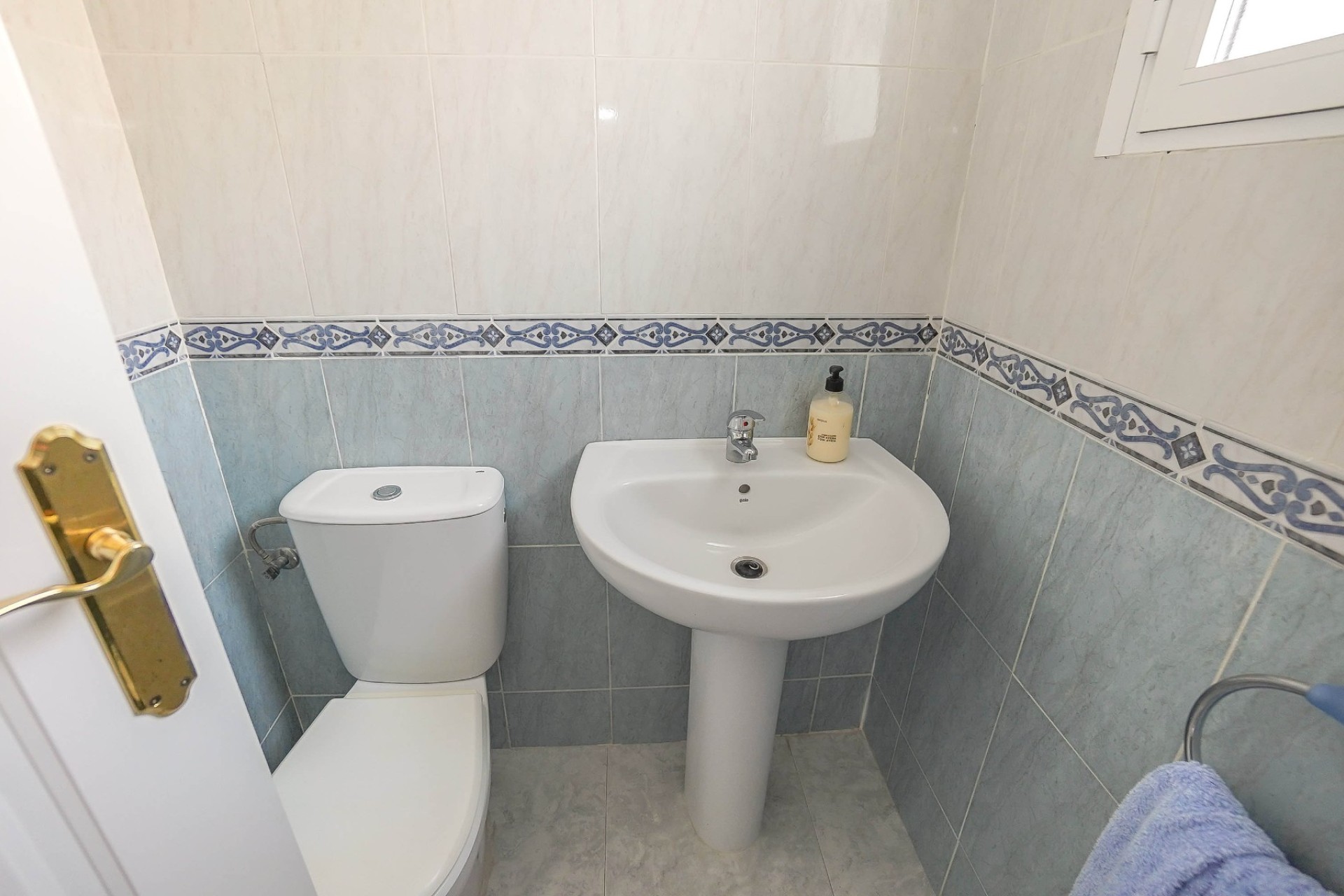 Resale - Townhouse - La Marina - Urb. La Marina
