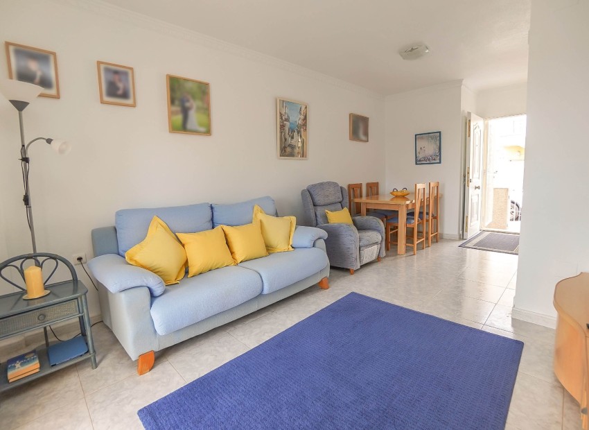 Resale - Townhouse - La Marina - Urb. La Marina