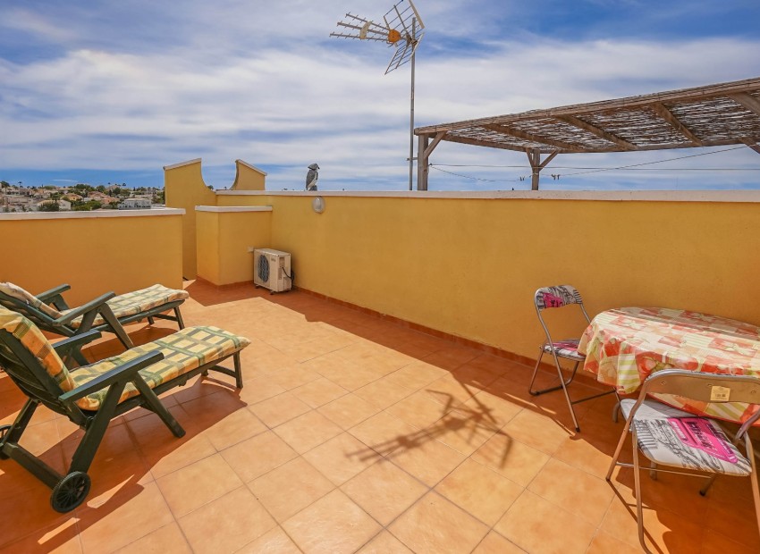 Resale - Townhouse - La Marina - Urb. La Marina