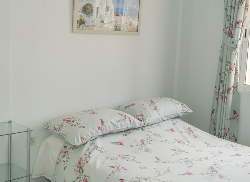 Resale - Townhouse - La Marina - Urb. La Marina