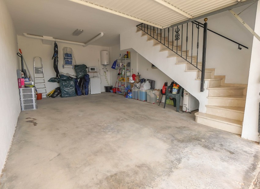 Resale - Townhouse - La Marina - Urb. La Marina