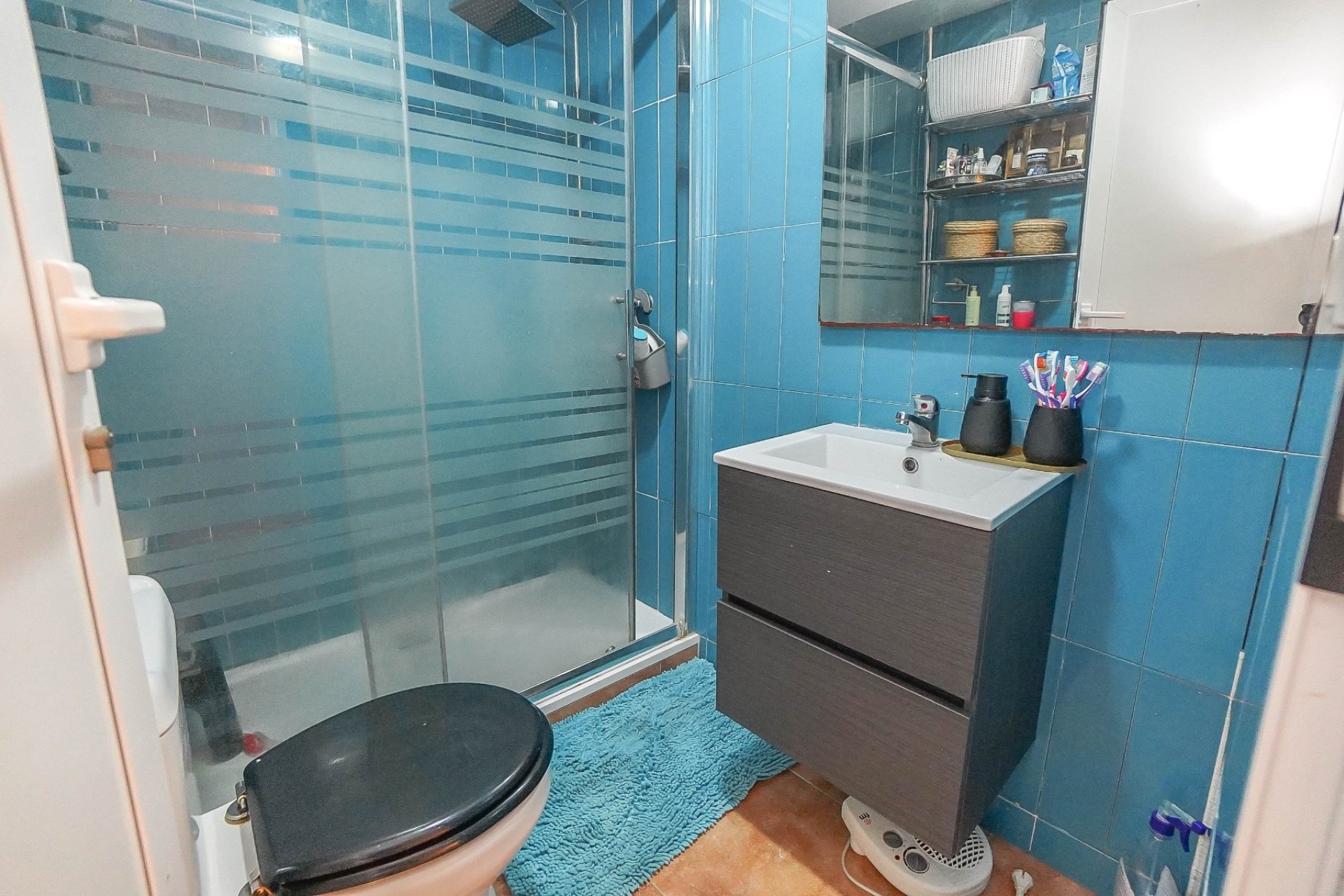 Resale - Townhouse - La Marina - Urb. La Marina