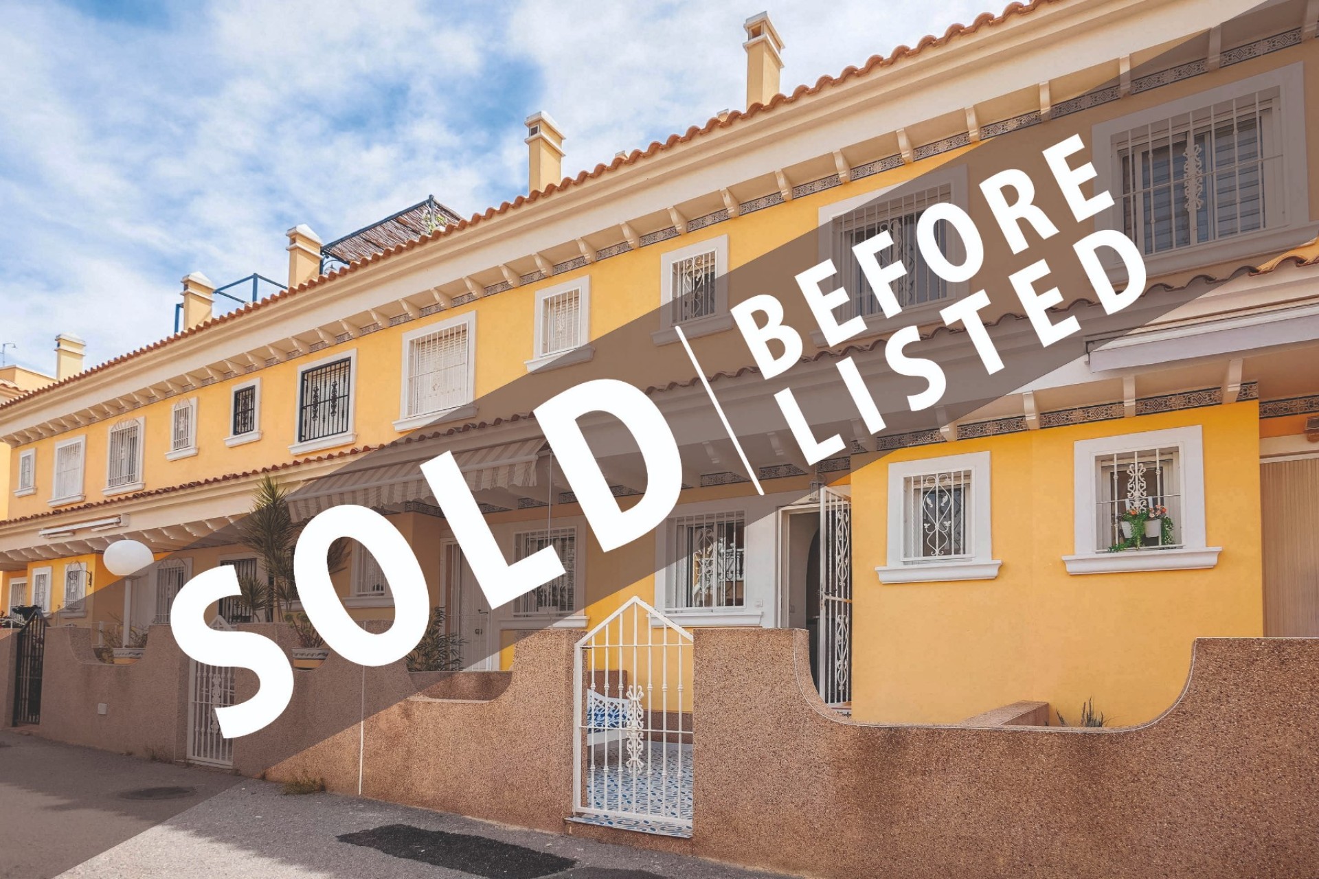 Resale - Townhouse - La Marina - Urb. La Marina