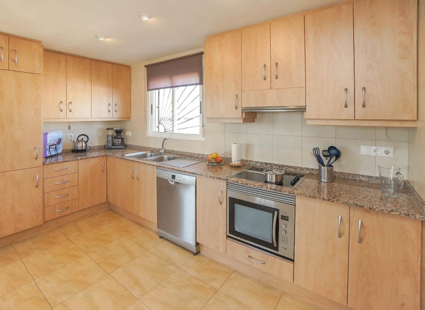 Resale - Villa - La Marina - Urb. El Oasis