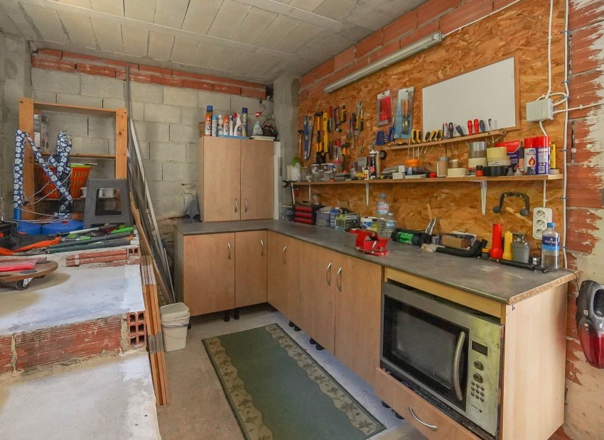 Resale - Villa - La Marina - Urb. El Oasis
