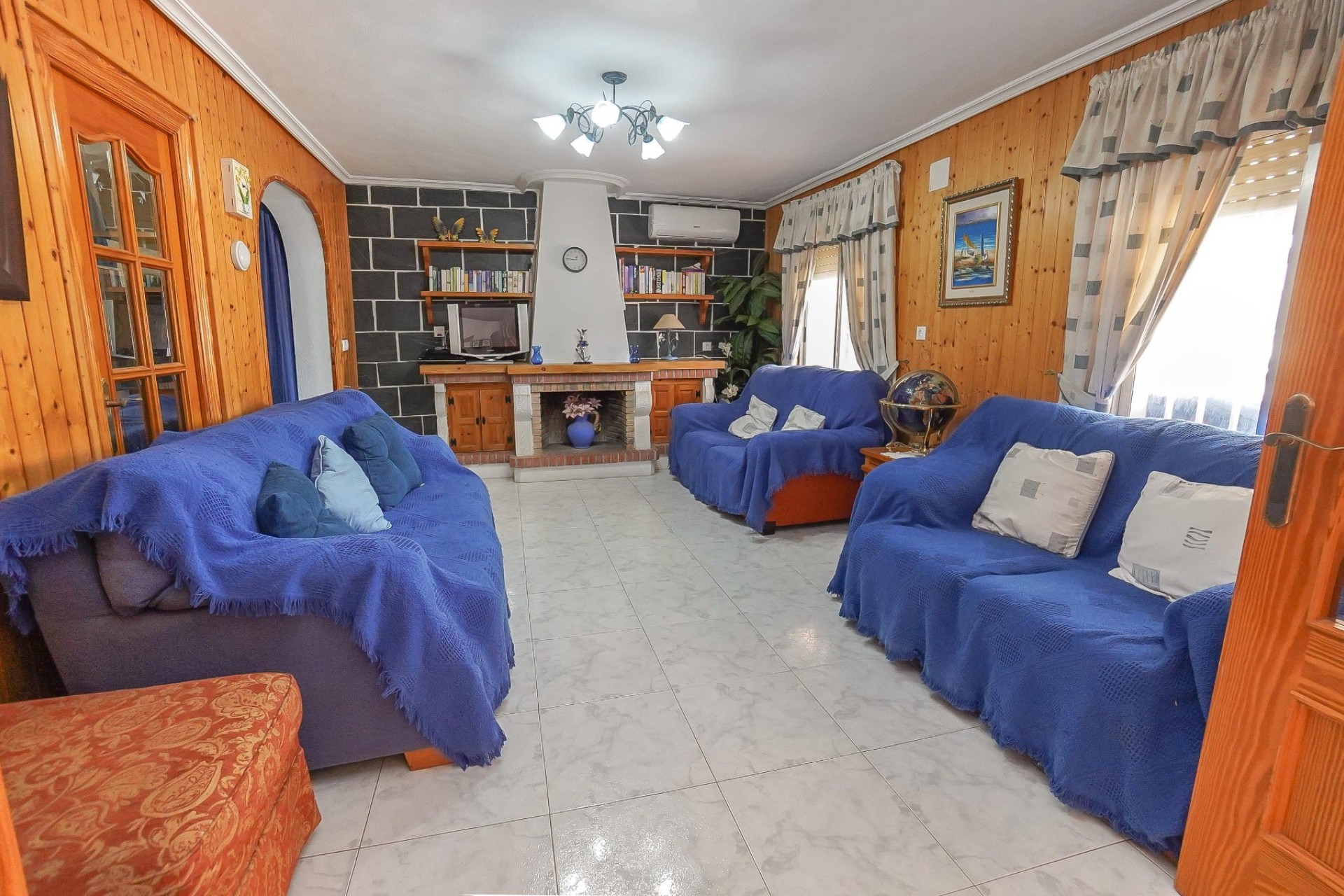 Resale - Villa - La Marina - Urb. La Escuera