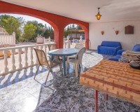 Resale - Villa - La Marina - Urb. La Escuera