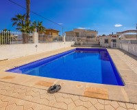 Resale - Villa - La Marina - Urb. La Escuera