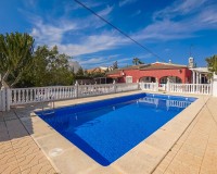 Resale - Villa - La Marina - Urb. La Escuera