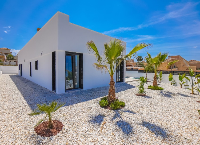 Resale - Villa - La Marina - Urb. La Marina
