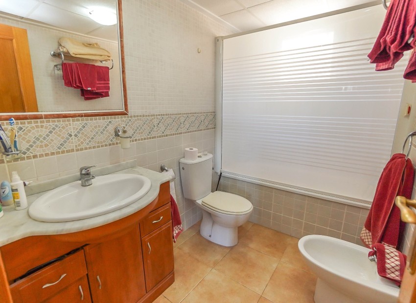 Resale - Villa - La Marina - Urb. La Marina