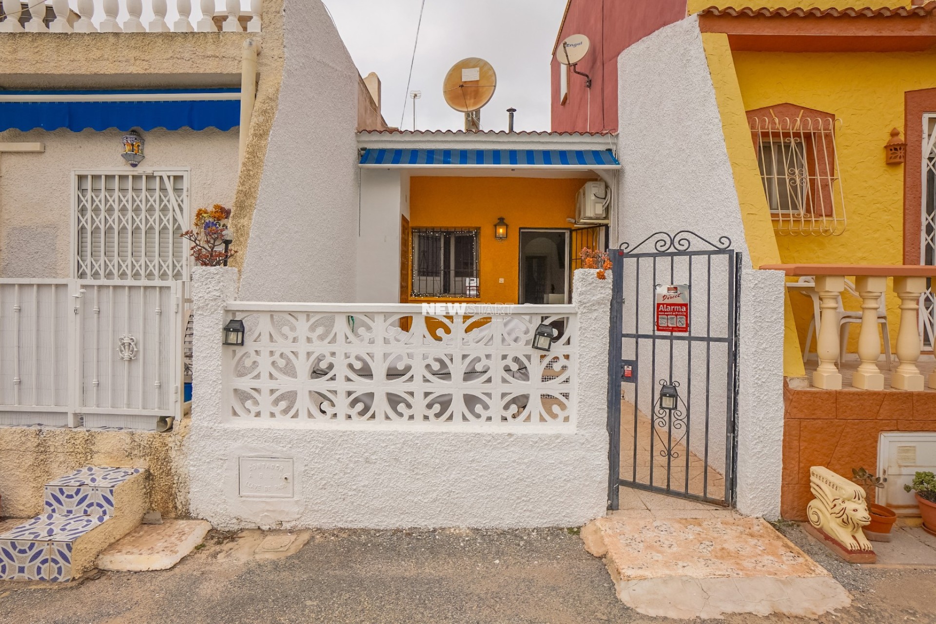 Reventa - Adosado - La Marina - Urb. La Marina